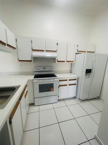 18340 Mediterranean Blvd 2806, Hialeah, FL 33015
