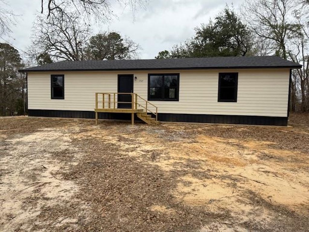 1727 Samples, Kilgore, TX 75662