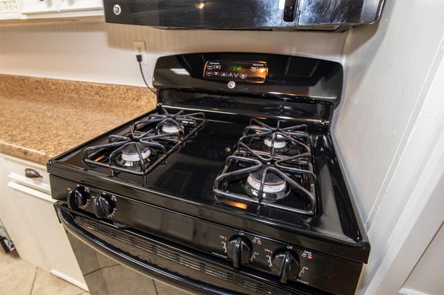 9625 Catlett Lane, La Porte, TX 77571