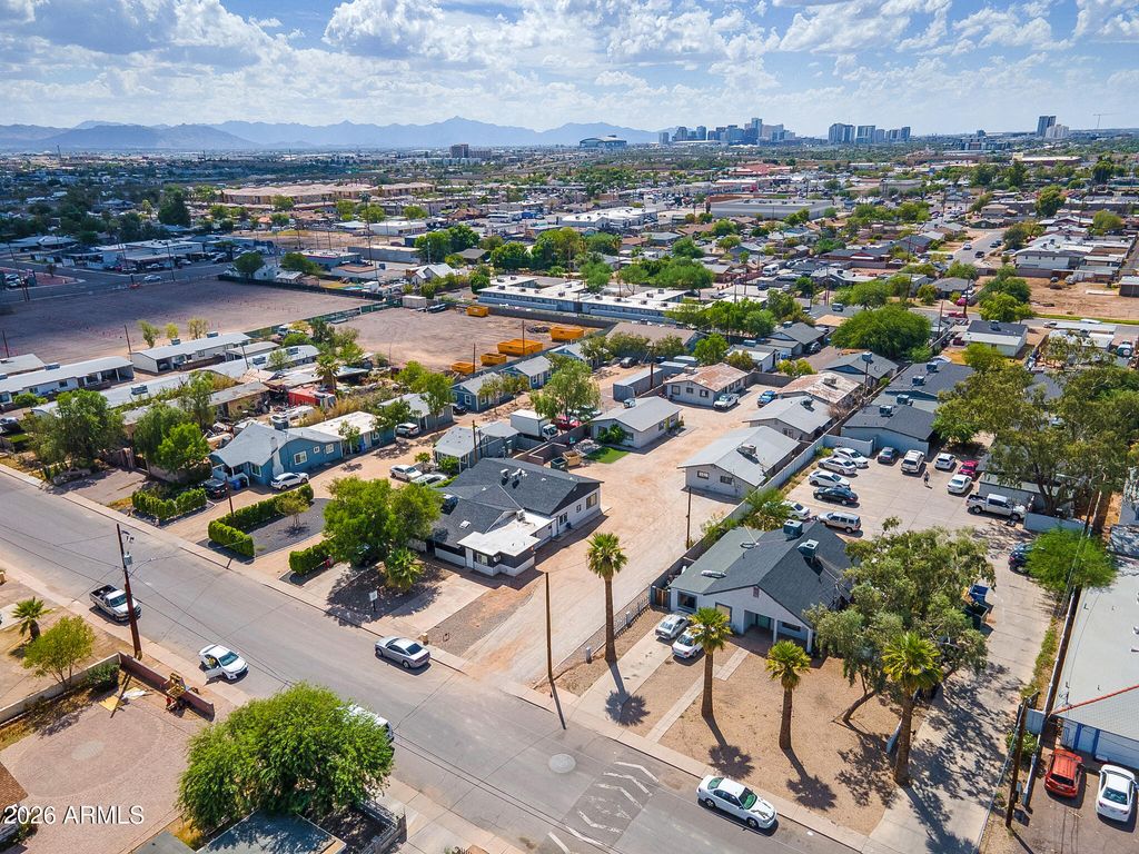 1802 N 26th Place, Phoenix, AZ 85008 — exterior