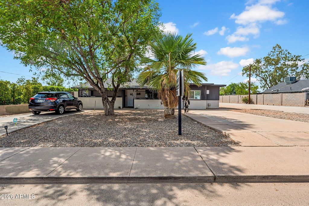 1802 N 26th Place, Phoenix, AZ 85008 — photo 2