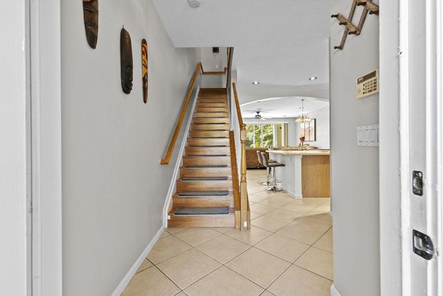 8068 Briantea Drive, Boynton Beach, FL 33472