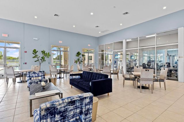 8068 Briantea Drive, Boynton Beach, FL 33472