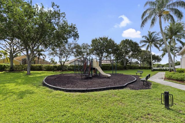 8068 Briantea Drive, Boynton Beach, FL 33472