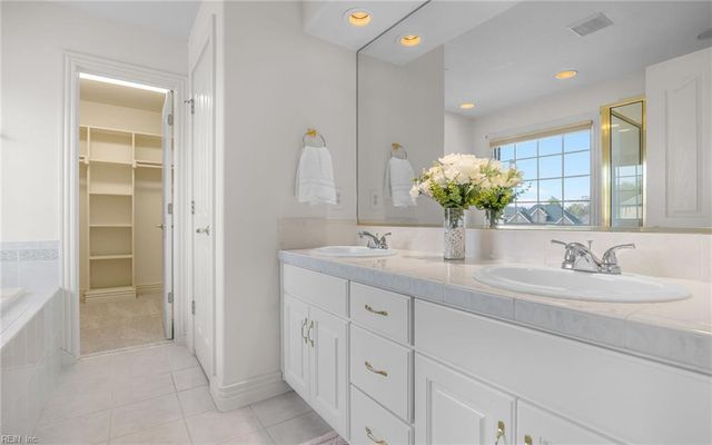 123 Nansemond Pointe DR, Suffolk, VA 23435