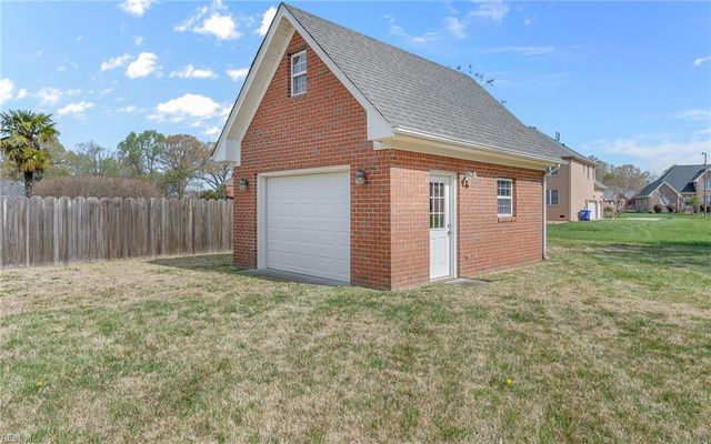 123 Nansemond Pointe DR, Suffolk, VA 23435