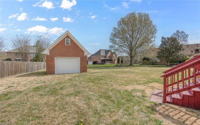 123 Nansemond Pointe DR, Suffolk, VA 23435