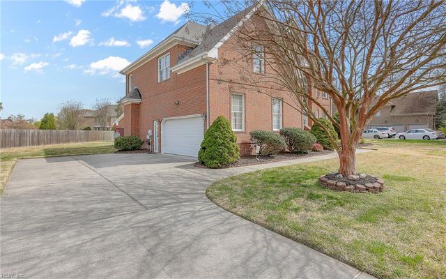 123 Nansemond Pointe DR, Suffolk, VA 23435