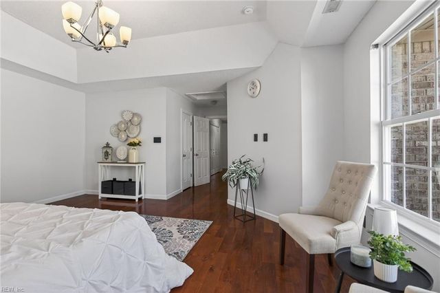 1102 Noble Walk CT, Virginia Beach, VA 23454