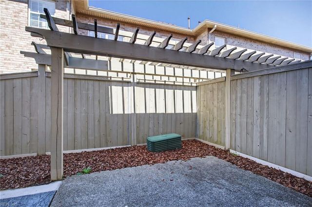 1102 Noble Walk CT, Virginia Beach, VA 23454