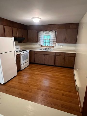 30 Garrison St, Leominster, MA 01453