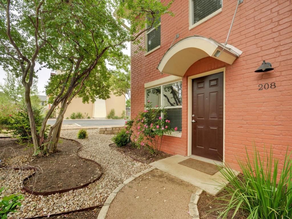 1101 Grove BLVD 208, Austin, TX 78741