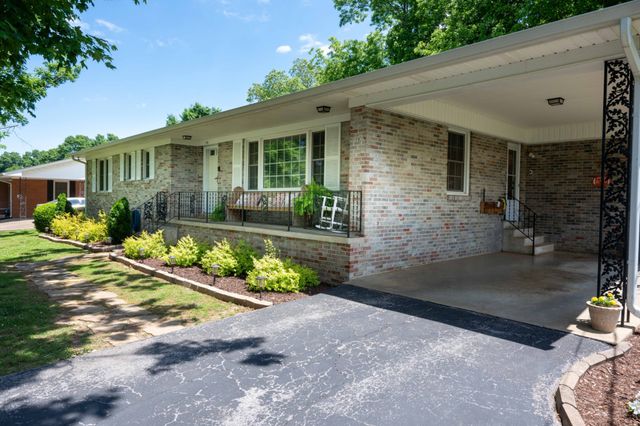 119 Tollgate Rd, Pulaski, TN 38478