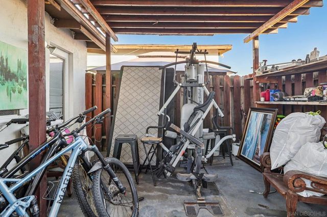 1141 Sumner Ave, El Cajon, CA 92021