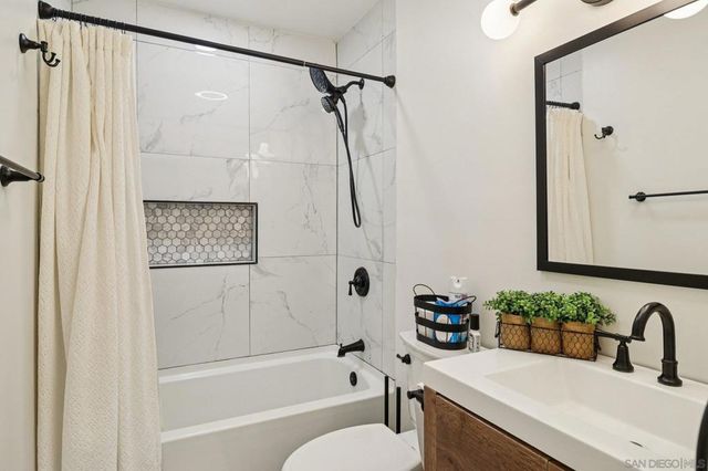 1141 Sumner Ave, El Cajon, CA 92021