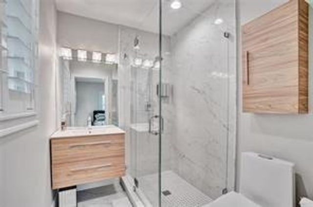 2516 NE 12TH Street 1-2, Fort Lauderdale, FL 33304