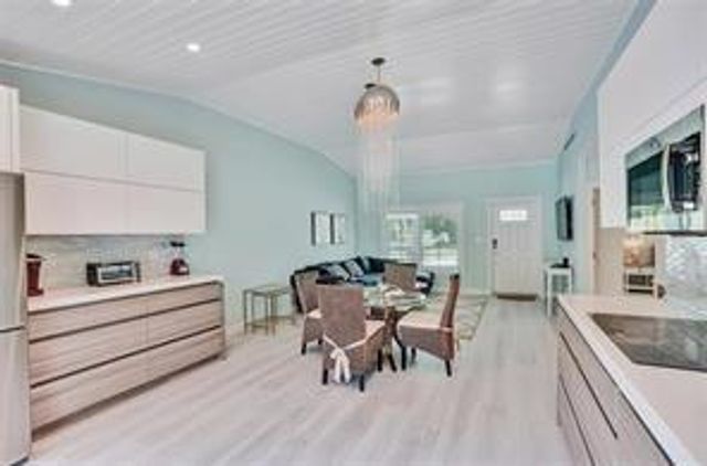 2516 NE 12TH Street 1-2, Fort Lauderdale, FL 33304