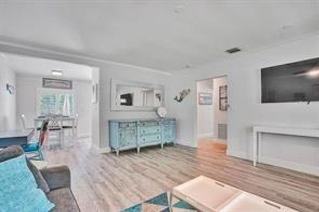 2516 NE 12TH Street 1-2, Fort Lauderdale, FL 33304