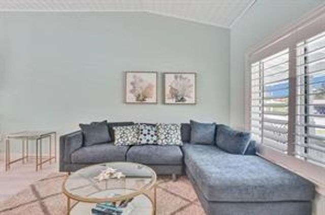 2516 NE 12TH Street 1-2, Fort Lauderdale, FL 33304