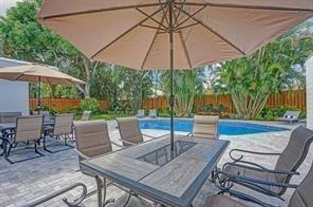 2516 NE 12TH Street 1-2, Fort Lauderdale, FL 33304