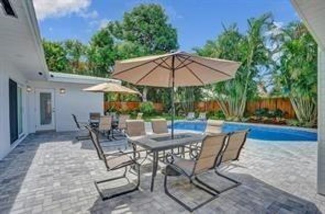 2516 NE 12TH Street 1-2, Fort Lauderdale, FL 33304