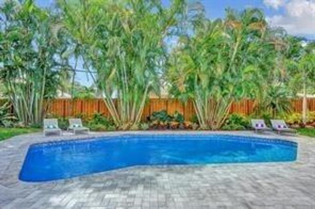 2516 NE 12TH Street 1-2, Fort Lauderdale, FL 33304