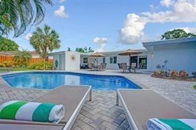 2516 NE 12TH Street 1-2, Fort Lauderdale, FL 33304