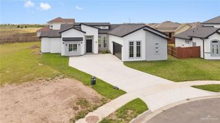 146 Finch Drive, Los Fresnos, TX 78568