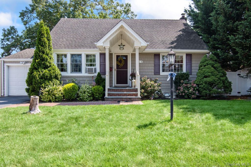 168 Harmony Drive, Massapequa Park, NY 11762