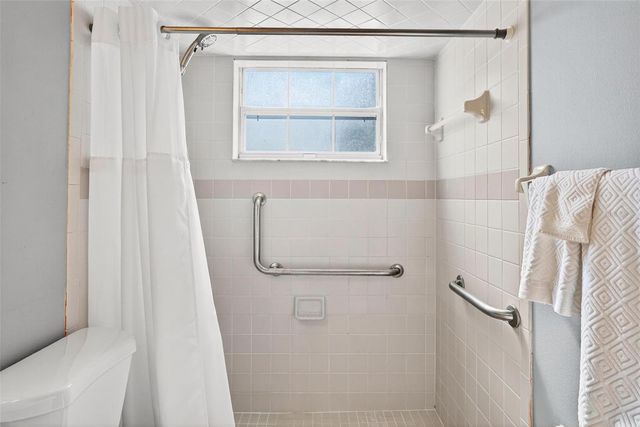 34220 BLACK BASS CIRCLE, Fruitland Park, FL 34731