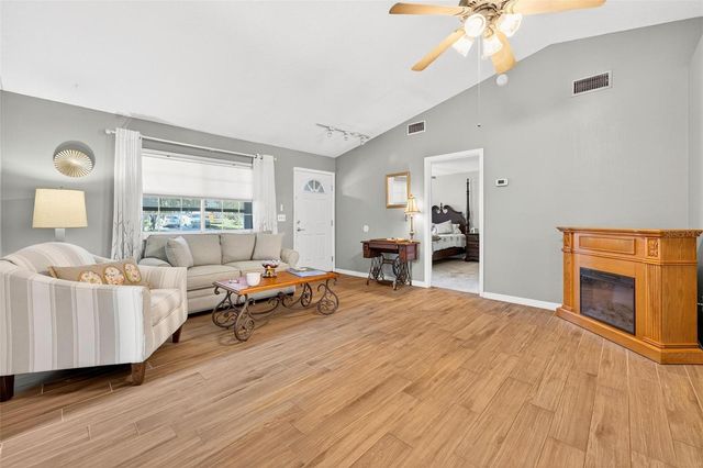 34220 BLACK BASS CIRCLE, Fruitland Park, FL 34731