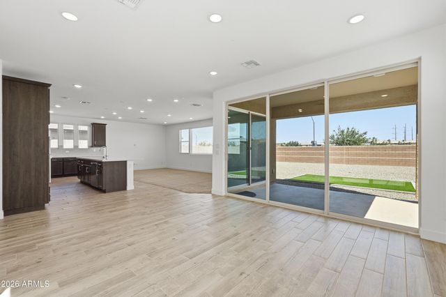 12010 W LUXTON Lane, Avondale, AZ 85323