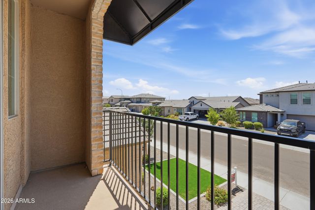 12010 W LUXTON Lane, Avondale, AZ 85323