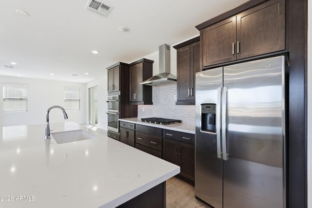 12010 W LUXTON Lane, Avondale, AZ 85323