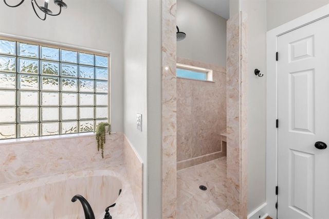 125 Westcreek DR, Bertram, TX 78605