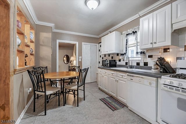 24 Harvard St, Nutley Twp., NJ 07110