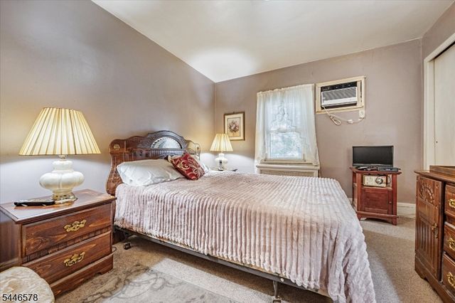 24 Harvard St, Nutley Twp., NJ 07110