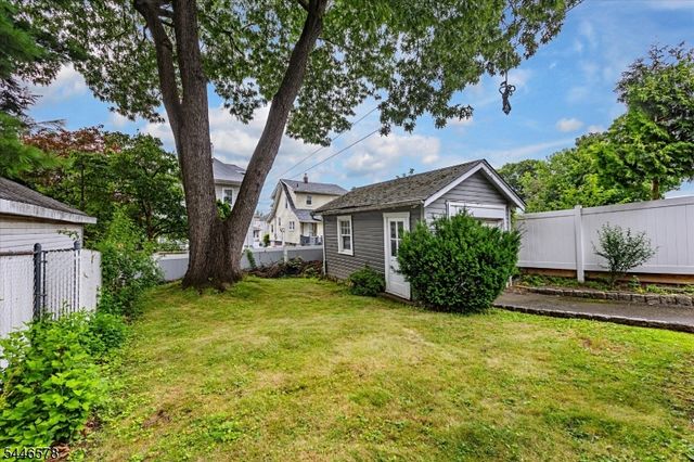 24 Harvard St, Nutley Twp., NJ 07110