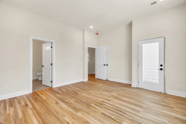 2122 Goodrich Ave, Nashville, TN 37218