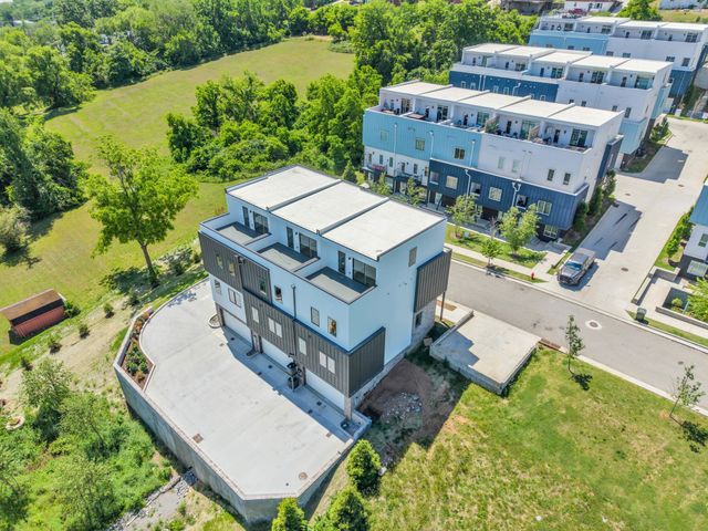2122 Goodrich Ave, Nashville, TN 37218