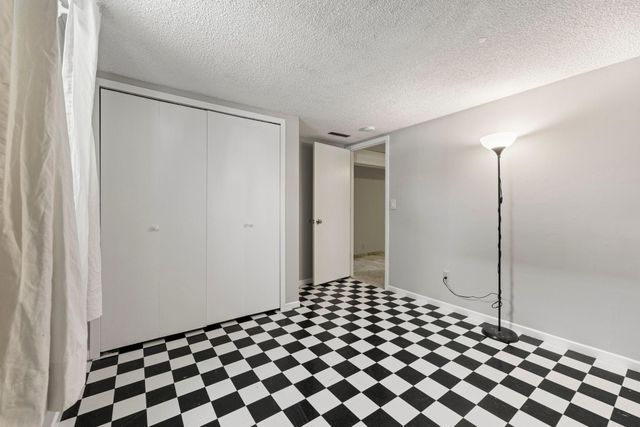 951 Swift Street S, Shakopee, MN 55379