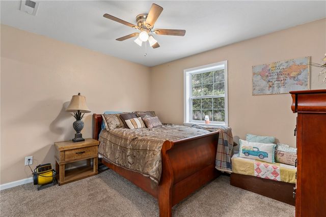 21000 Nicodemus Church Road, Siloam Springs, AR 72761