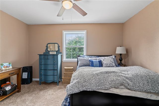 21000 Nicodemus Church Road, Siloam Springs, AR 72761