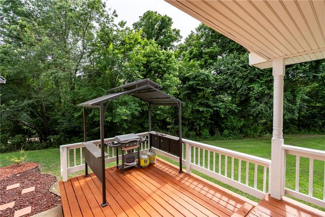 21000 Nicodemus Church Road, Siloam Springs, AR 72761
