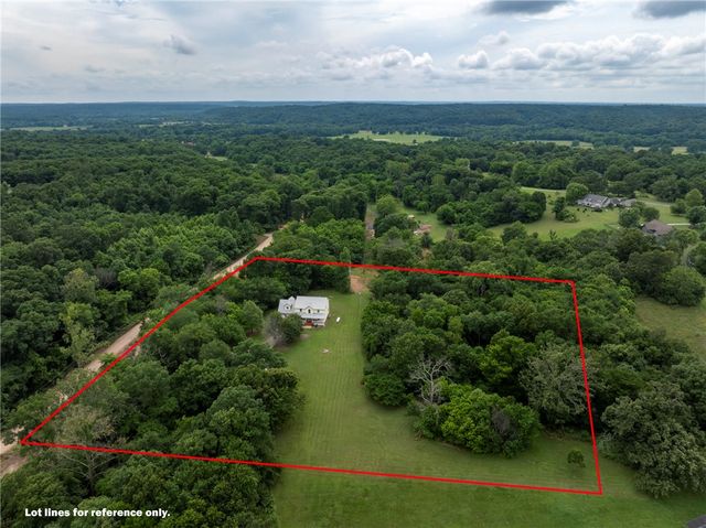 21000 Nicodemus Church Road, Siloam Springs, AR 72761