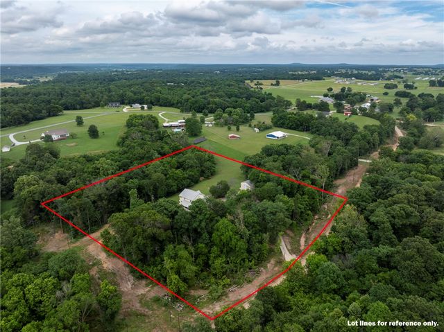 21000 Nicodemus Church Road, Siloam Springs, AR 72761