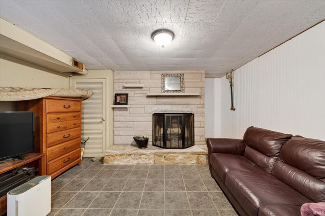 2430 N Fritz Drive, Bloomington, IN 47408