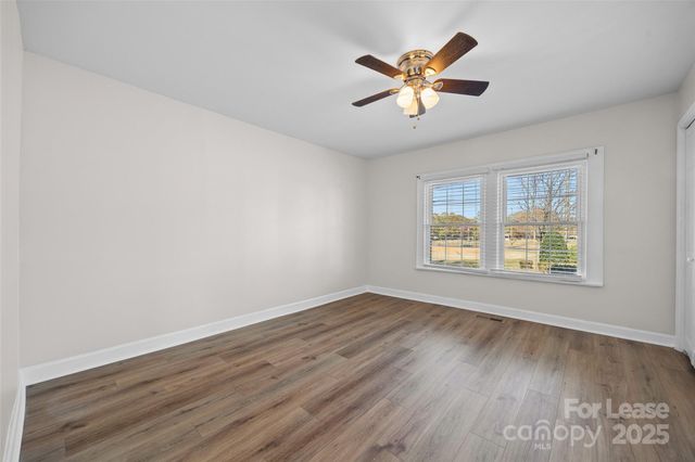 807 N Morris Street, Gastonia, NC 28052