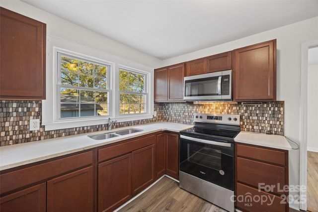 807 N Morris Street, Gastonia, NC 28052