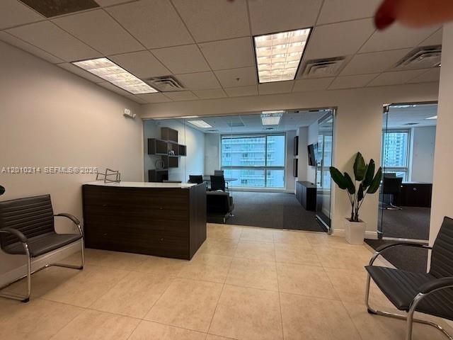 175 SW 7th St 1605, Miami, FL 33130